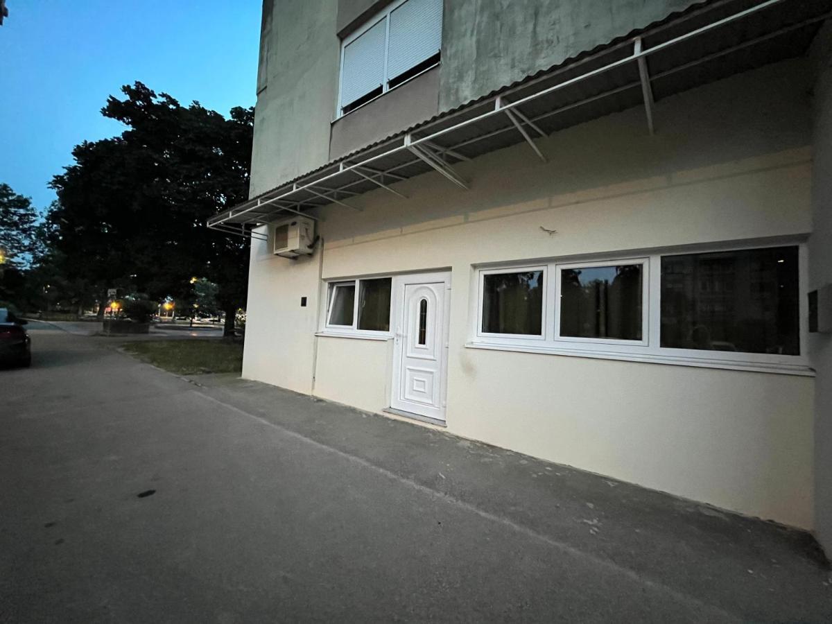 Apartment Nina Zagreb Exterior foto
